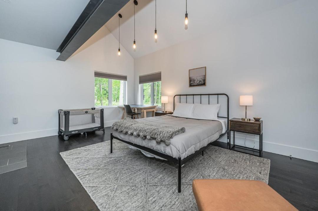 Photo of Bedroom in Tobermory