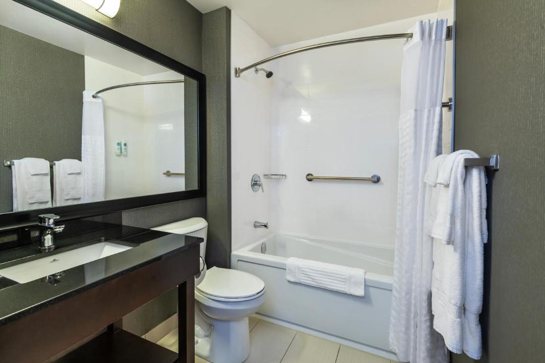 Photo of Bathroom in Ste. Foy