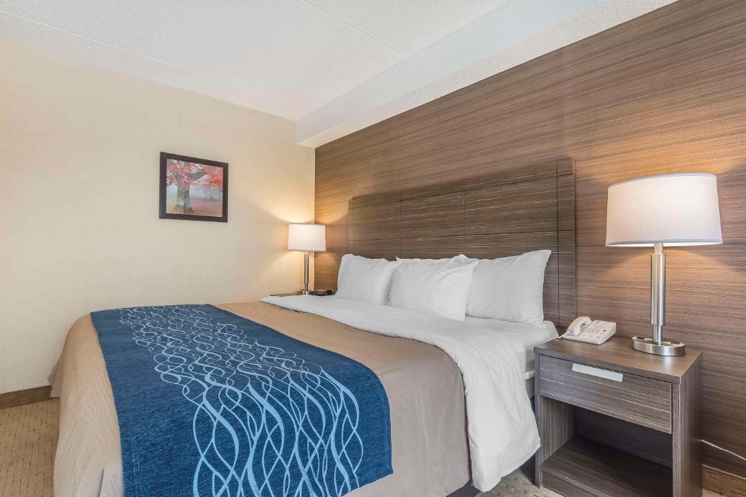 Photo of Bedroom in Desjardins