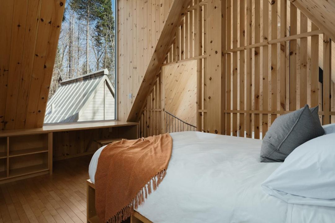 Photo of Bedroom in Chertsey
