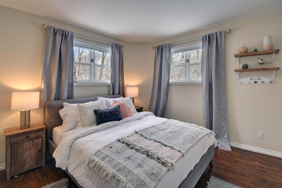 Photo of Bedroom in Saint-Faustin-Lac-Carre