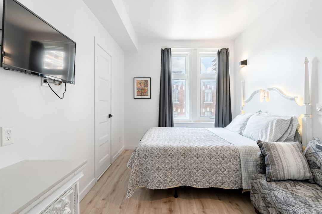Photo of Bedroom in Gay Village