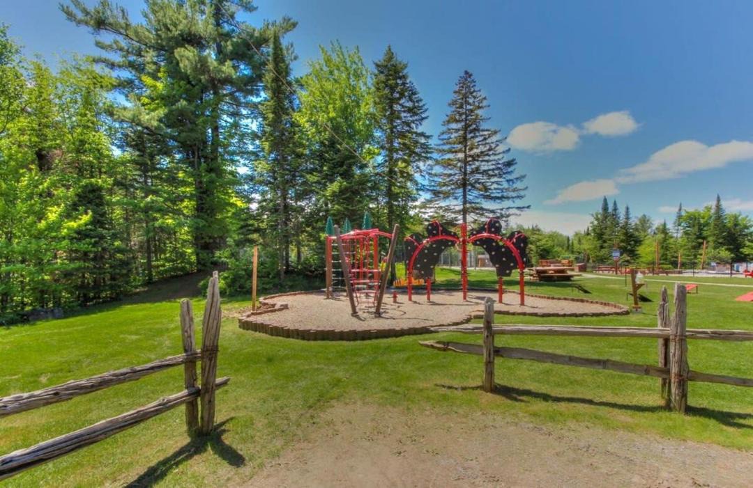 Photo of Others in Fiddler Lake Resort