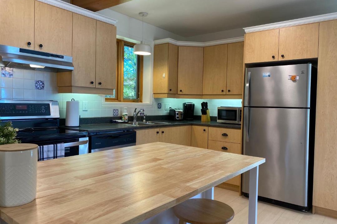 Photo of Kitchen in Petite-Riviere-Saint-Francois