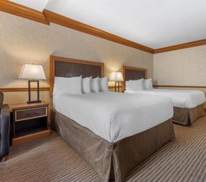Parkway Inn Conference Centre 