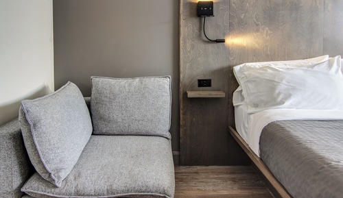 Economy Room, 1 Queen Bed, Accessible, Ground Floor