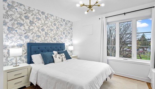Economy Room, 1 Queen Bed, Non Smoking, Private Bathroom