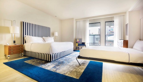 Superior Studio, City View