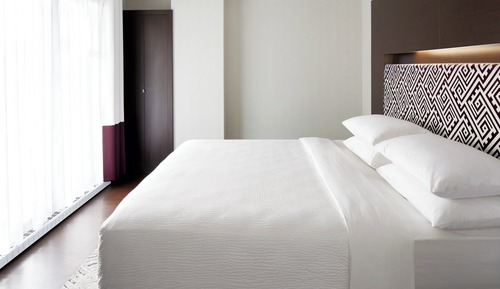 Executive Suite, 1 King Bed with Sofa bed, Balcony