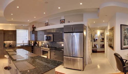 Luxury Suite, Kitchen, City View