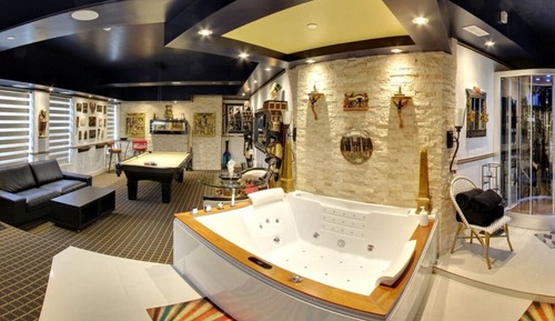 Premium Studio Suite, City View