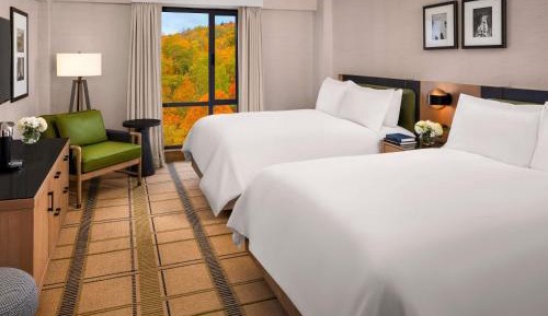Fairmont Queen Room with Two Queen Beds and Roll-In Shower - Mobility Accessible