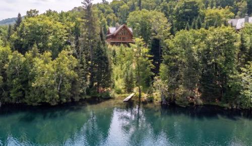 Superior Chalet