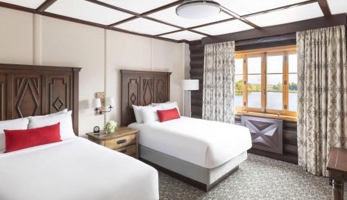 Fairmont Luxury Room with 2 Double Beds and View