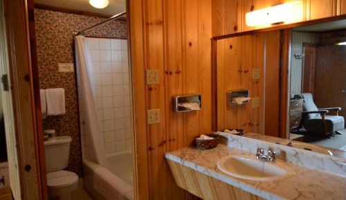 Double Room with Single Bed 