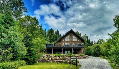 Superior Chalet