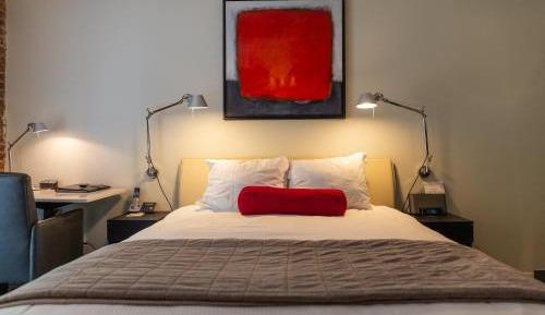 Regular Room