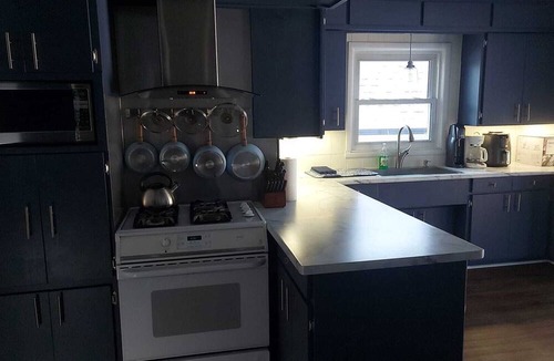 Port Dover House | tAlbion Landing Cottage Port Dover Ontario