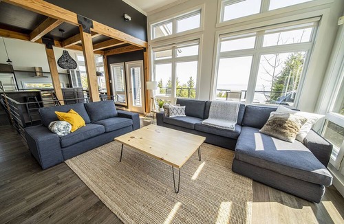Saint-Joseph-de-la-Rive Ski Chalet | Le Contemporain Charlevoix - Spa, Fleuve et Calme