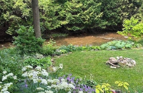Mulmur House | River, Pond, 5 Acres, Sauna, Mulmur Hills