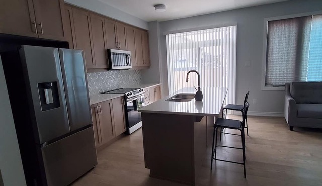 Beautiful 3 bedroom 2.5 bath Townhouse