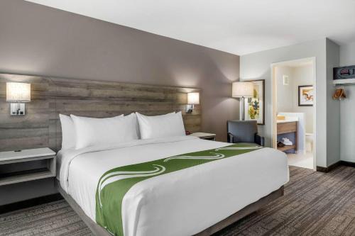 Quality Inn Amsterdam Fredericton 