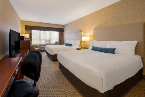 Voyageur Place Hotel 