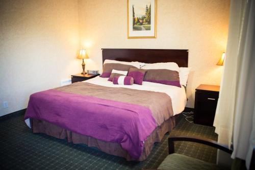 Langley Hwy Hotel 